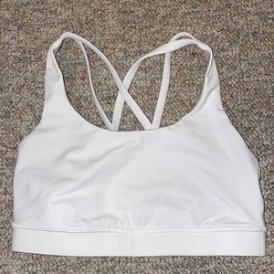 Lululemon sports bra size 6, White, worn few times, air dried only
